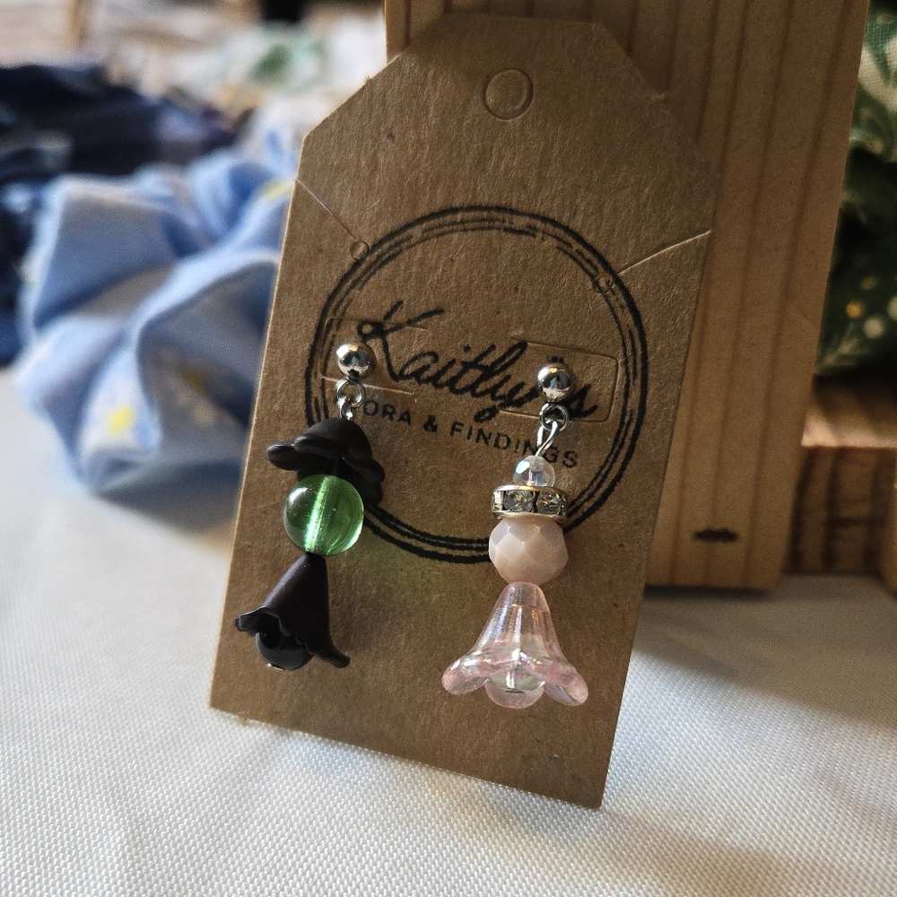 Wicked Earrings, Elpheba and Glinda Earrings